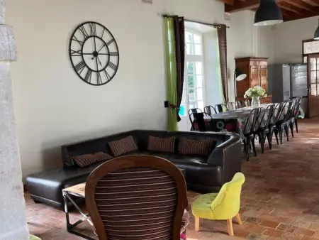 Les Écuries : gîte 5 chambres, piscine et salle de billard : photo 7