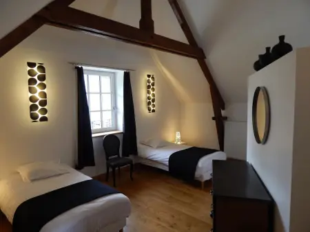 Les Écuries : gîte 5 chambres, piscine et salle de billard : photo 14