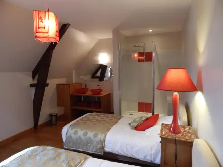 Les Écuries : gîte 5 chambres, piscine et salle de billard : photo 17