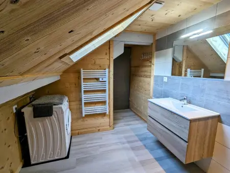 Appartement 42m² neuf avec parking, 3 km des pistes : photo 14