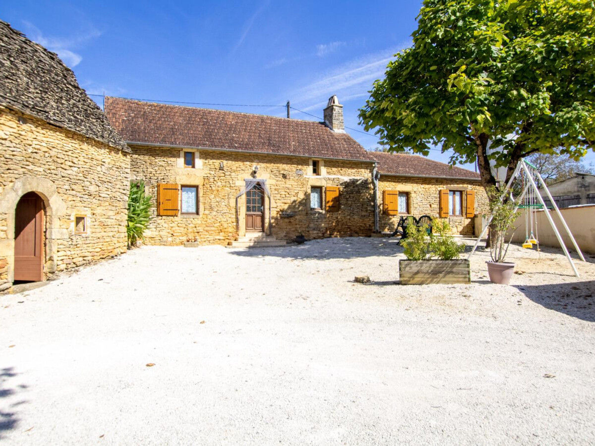 Gîte rustique en pierres, 6 pers., cour close près de Sarlat - Photo 1