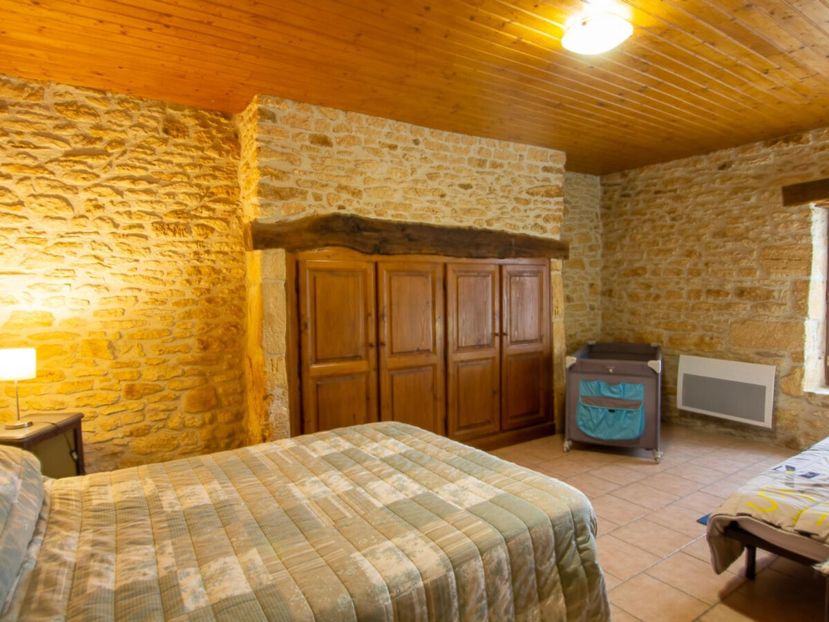 Gîte rustique en pierres, 6 pers., cour close près de Sarlat - Photo 11