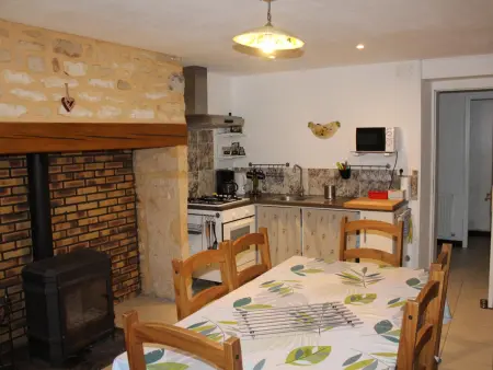 Charmante maison en Périgord Noir avec jardin et barbecue - Photo 2