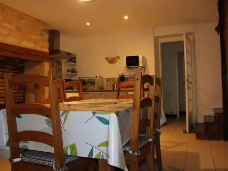 Charmante maison en Périgord Noir avec jardin et barbecue - Photo 3