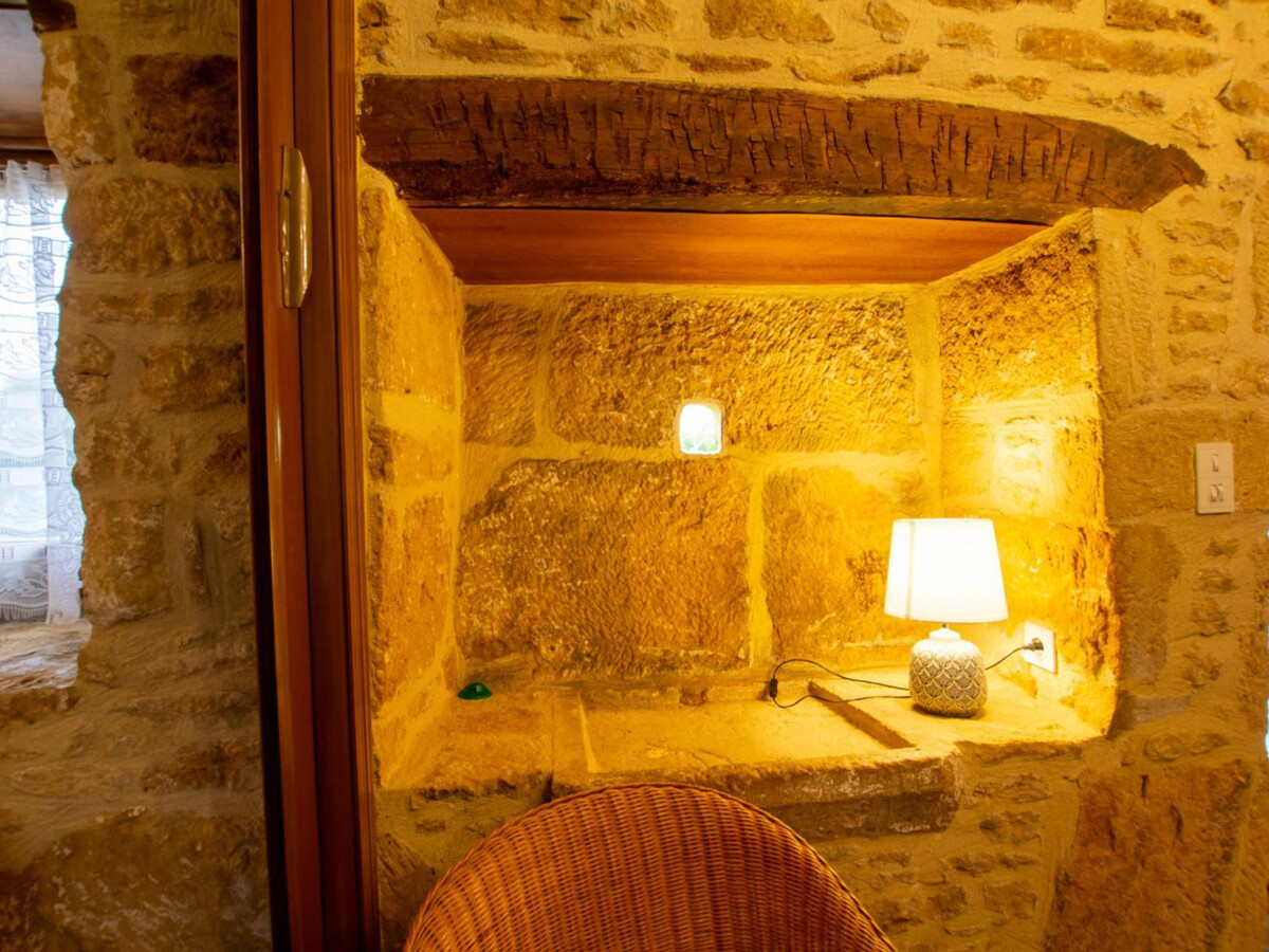 Gîte rustique en pierres près de Sarlat, 3 pers., jardin clos - Photo 9