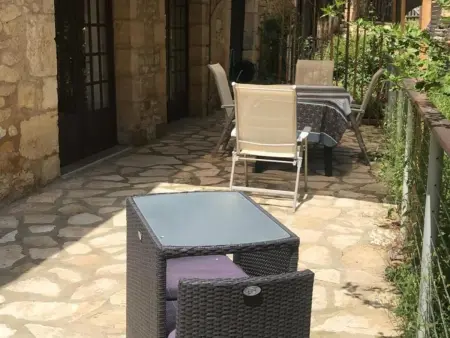 Gîte 2 pers. en Périgord Noir avec piscine partagée : photo 12