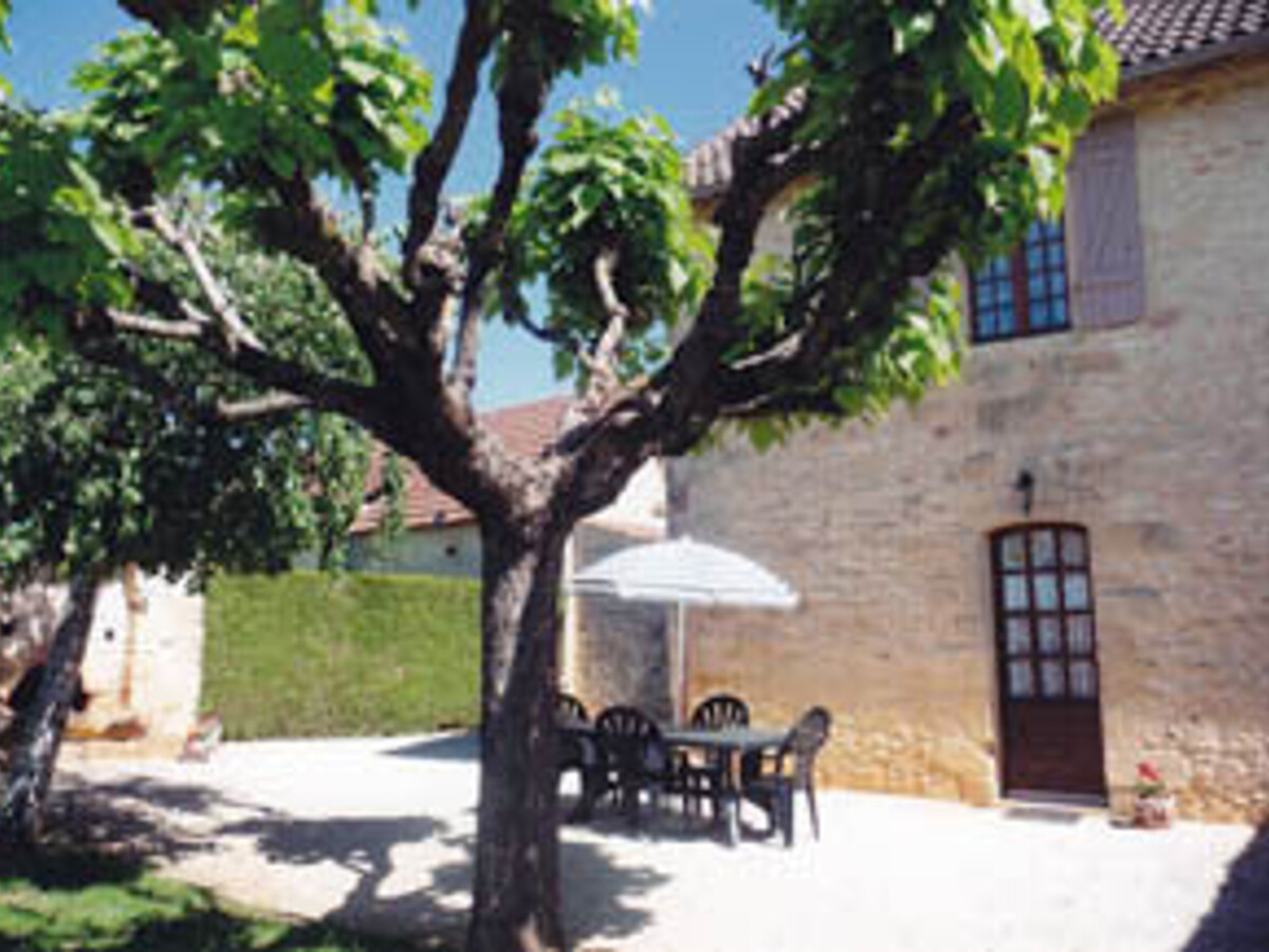 Gîte 4 pers. près Sarlat, cour fermée et terrain de jeux - Photo 1
