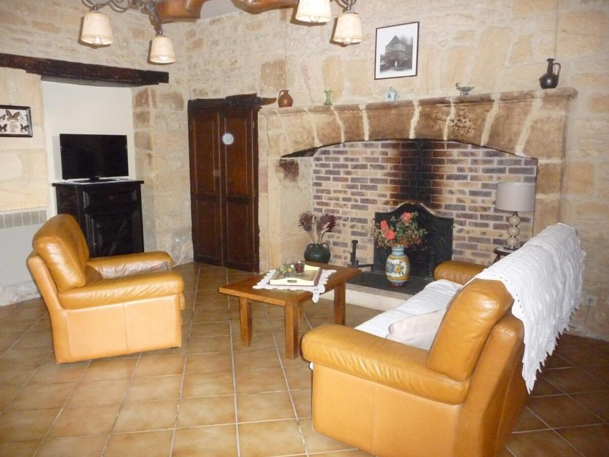Gîte 4 pers. près Sarlat, cour fermée et terrain de jeux - Photo 4