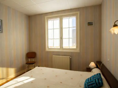 Gîte Dordogne : maison au bord de l'eau, accès voie verte : photo 11
