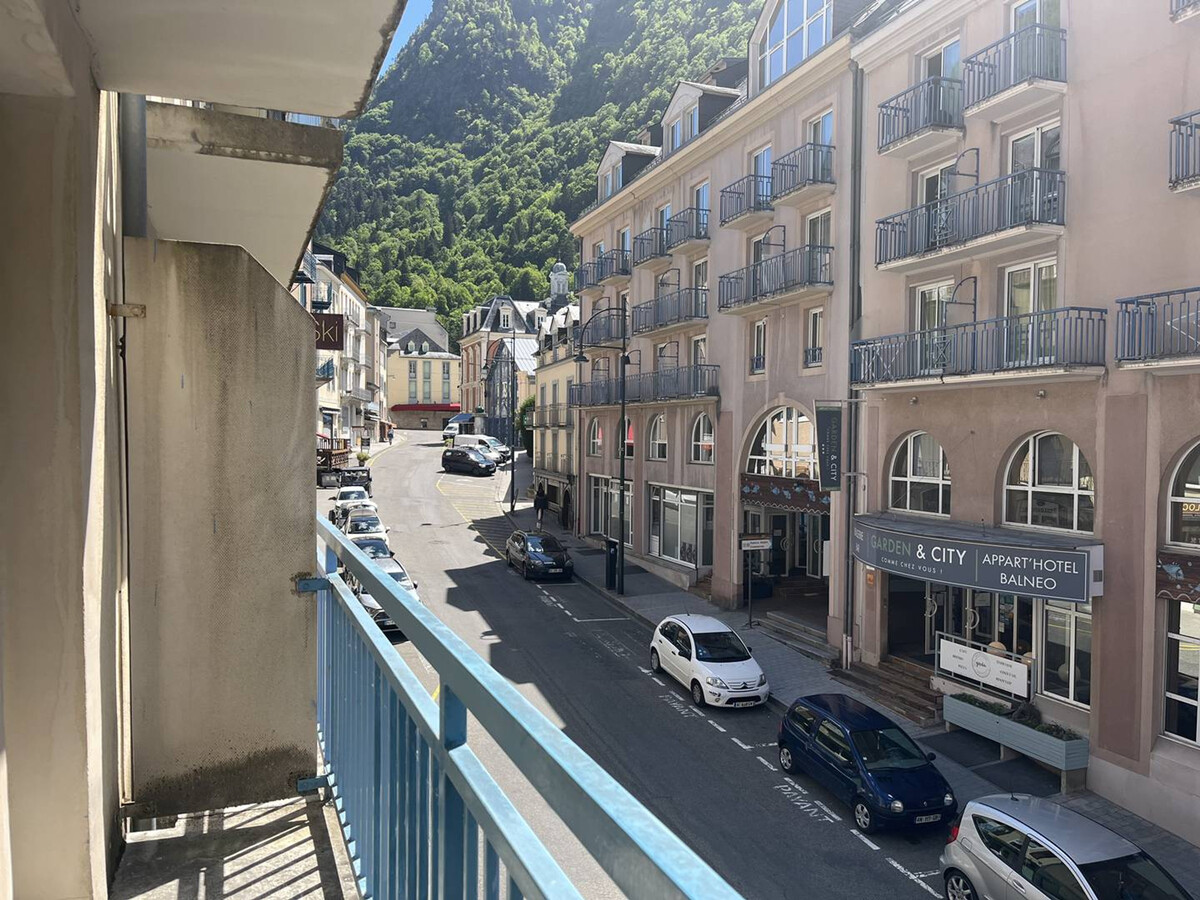 Appartement 4 pers. centre Cauterets avec balcon - Photo 13