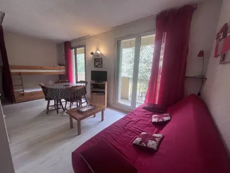 Location appartement à Cauterets, Studio charmant avec balcon face aux montagnes