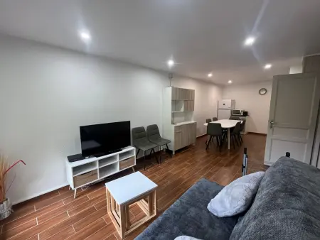 Appartement 6 pers à Châtel, parking couvert inclus : photo 2