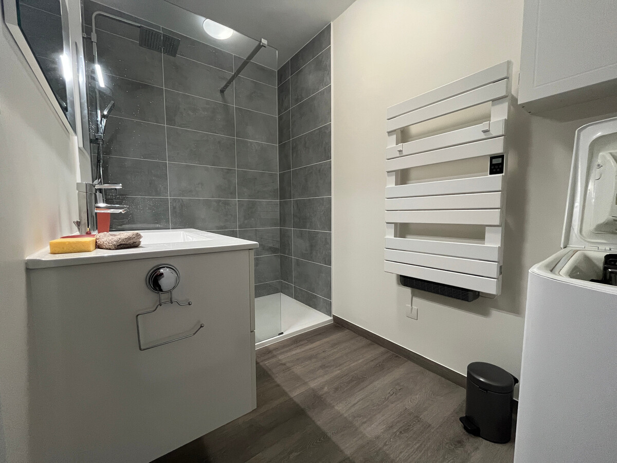 Appartement 70 m² refait à neuf avec balcon, Évian-les-Bains - Photo 6