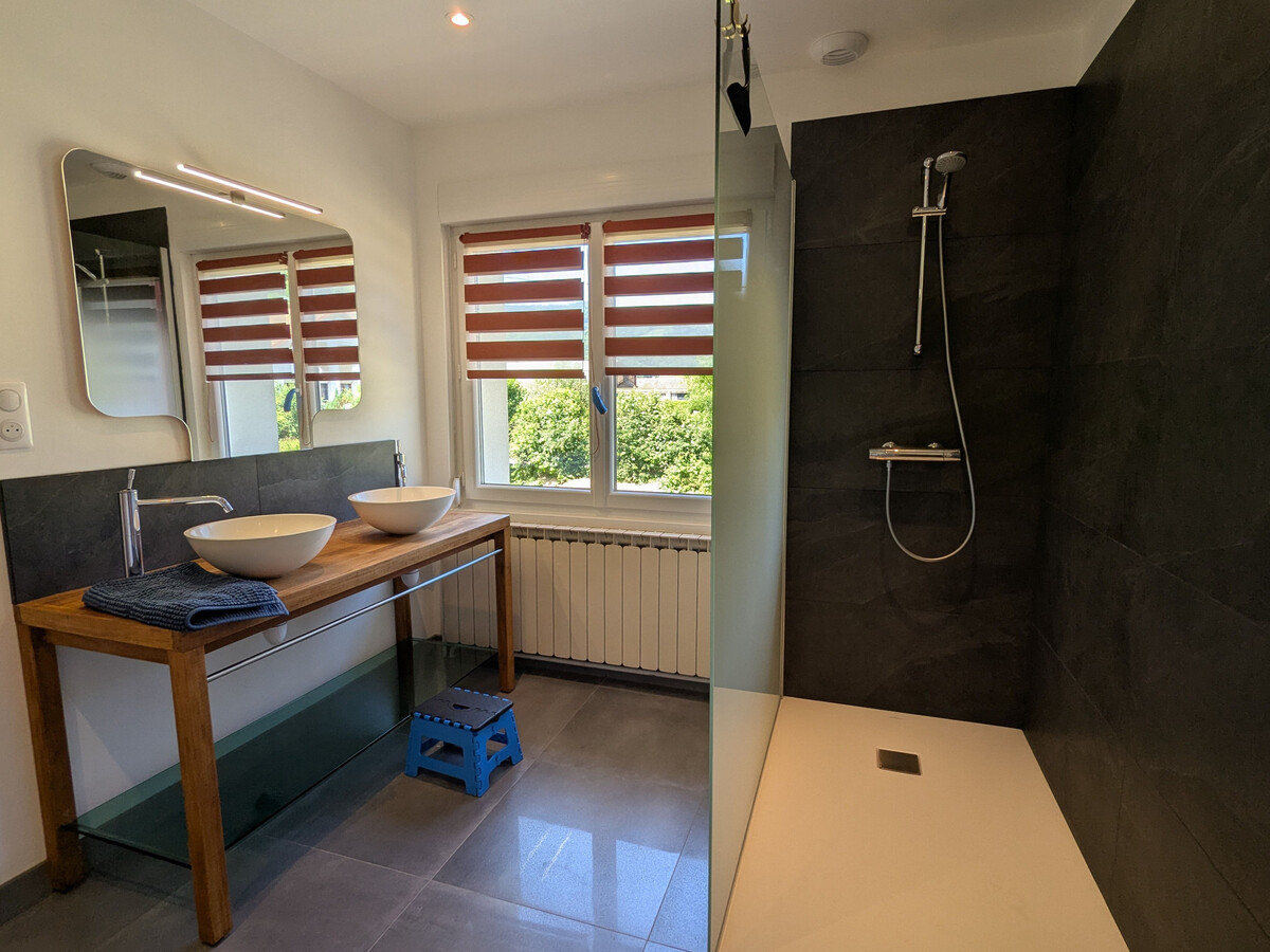 Gîte 6 pers. avec terrasse, vue montagne et lac à pied - Photo 15