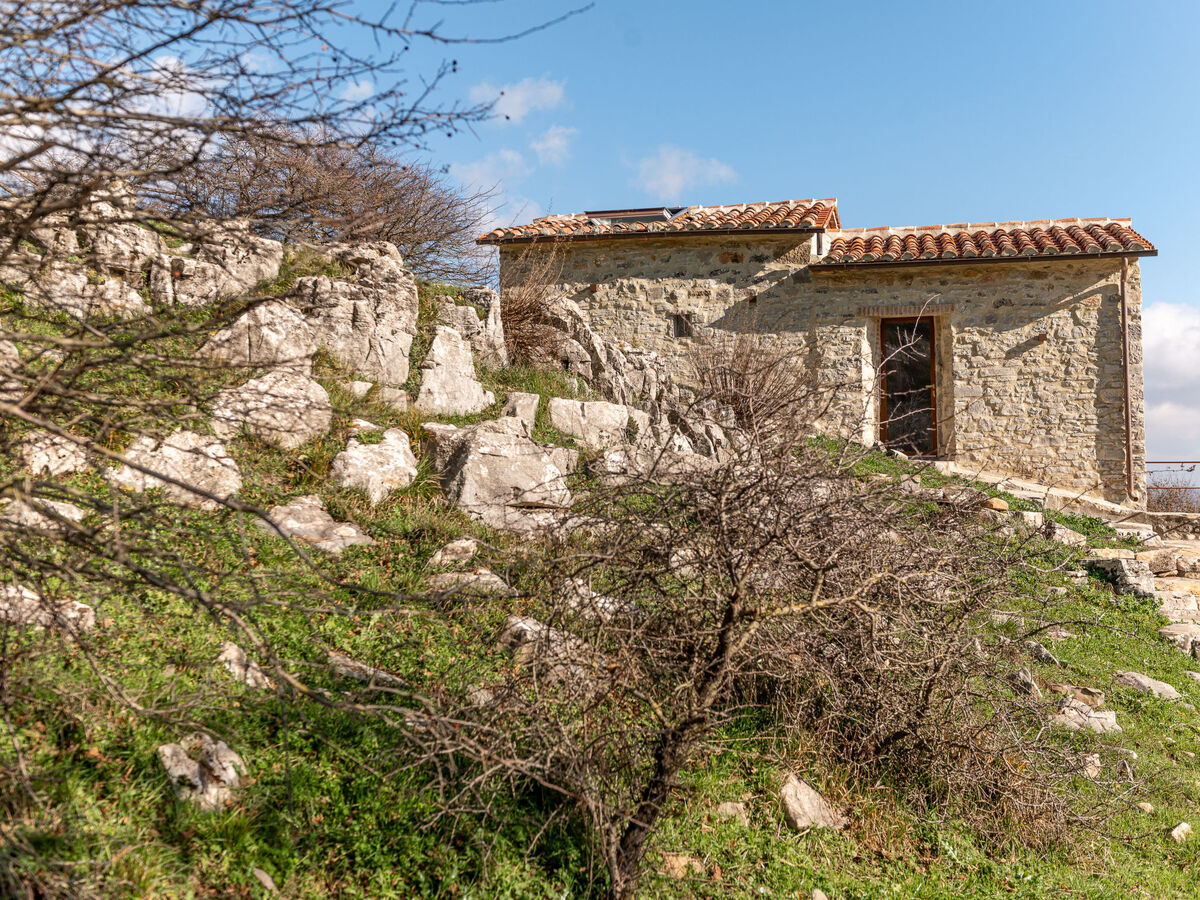 Acqua, chalet rénové 2024 à Arcidosso - Photo 1