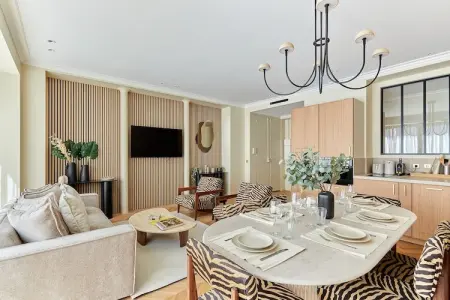 Location appartement à Paris, Incroyable Appartement 3 chambres climatisé au centre de Paris