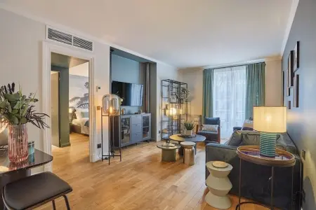 Location appartement à Paris, Superbe appartement neuf Notre Dame de Paris
