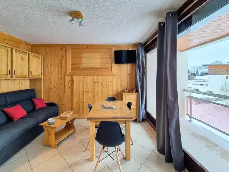 Location appartement à La Toussuire, Studio lumineux 5 pers, à 50m des pistes, balcon sud