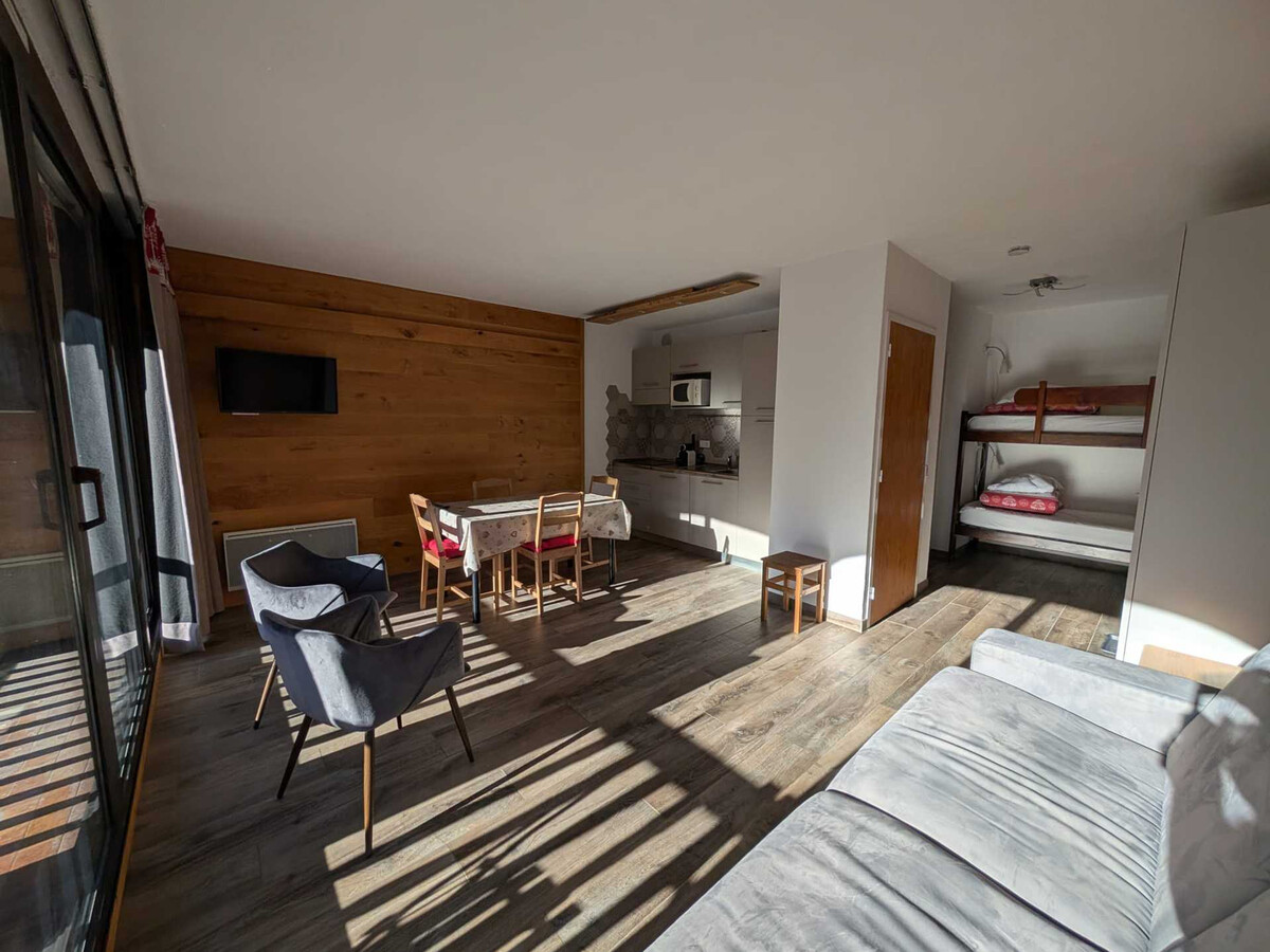 Studio 36m² pour 4 personnes, balcon sud près des pistes - Photo 3