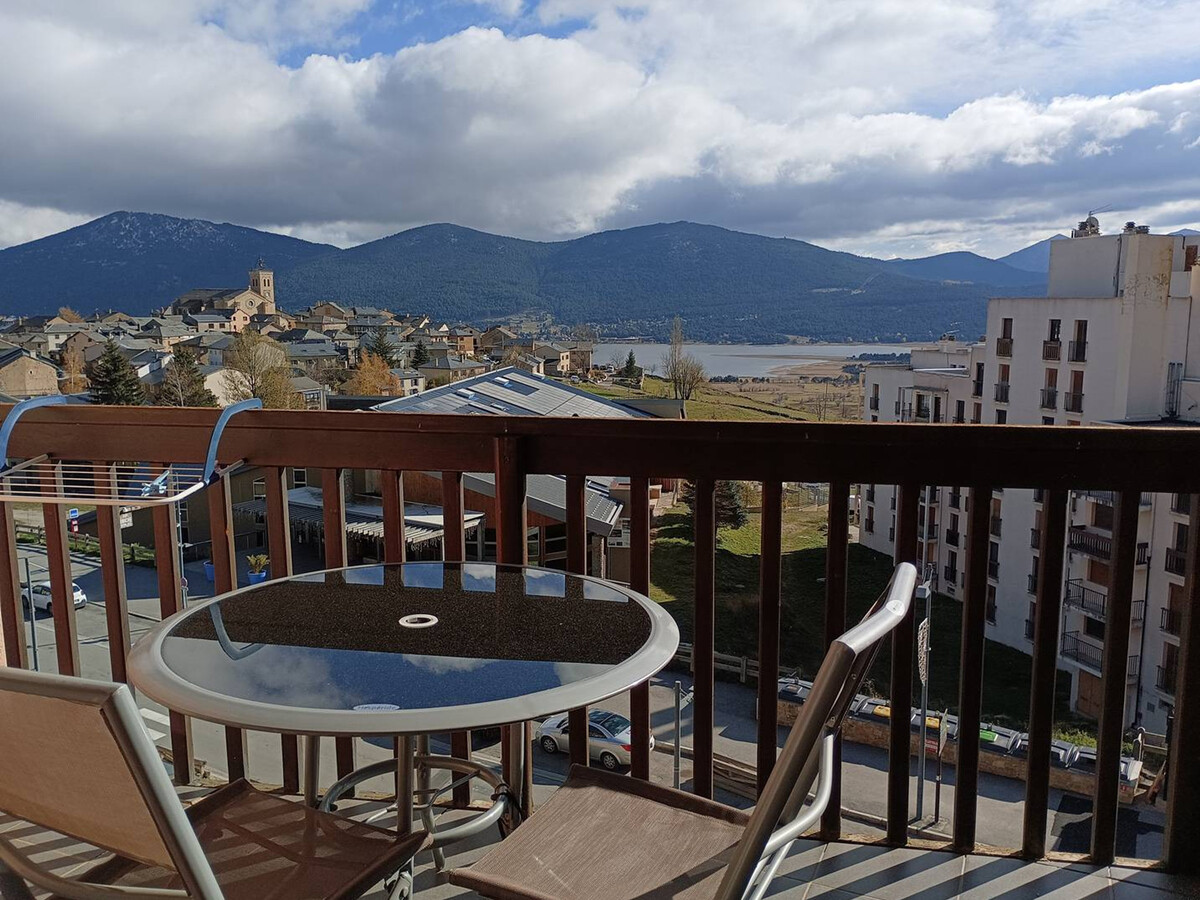 F2 aux Angles au pied des pistes, balcon vue lac - Photo 5