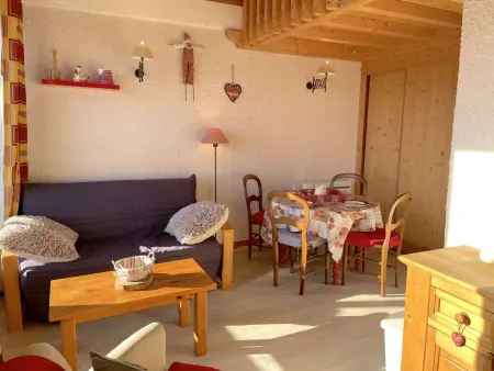 Studio 4 personnes Hauteluce, balcon sud et casier à skis : photo 5