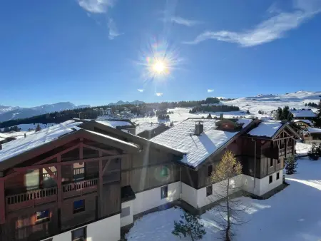 Studio 4 personnes Hauteluce, balcon sud et casier à skis : photo 8