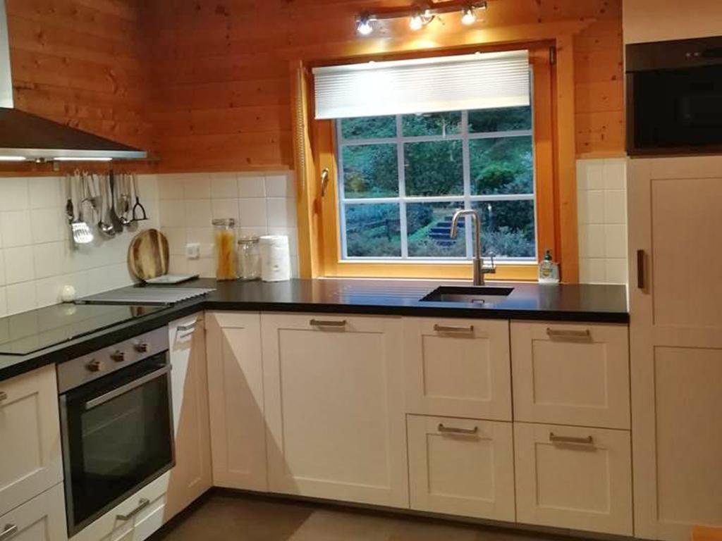 Chalet Le Temps-Passe, 12 pers., sauna et billard à Saint-Jean-d'Aulps - Photo 8