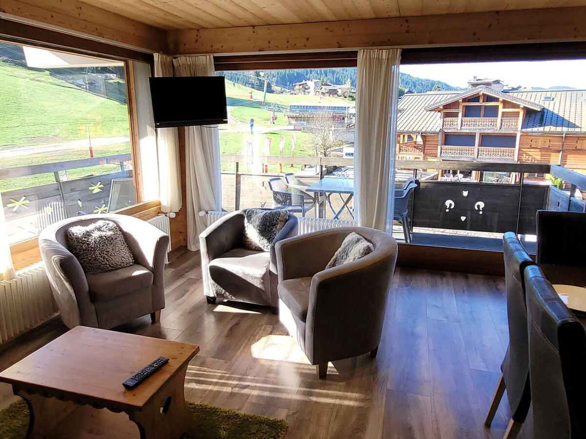 Appartement 85 m² rénové aux Gets, balcons vue pistes - Photo 1