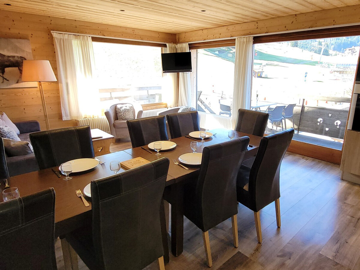 Appartement 85 m² rénové aux Gets, balcons vue pistes - Photo 3
