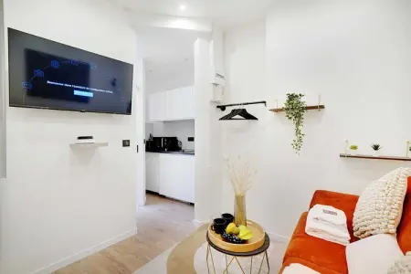 Location appartement à Paris, Studio Elégant - 2P - Place Pigalle