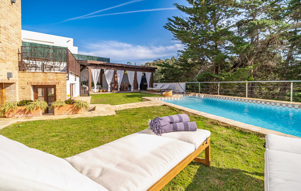 Maison 6 chambres piscine privée vue mer à Conil - Photo 11