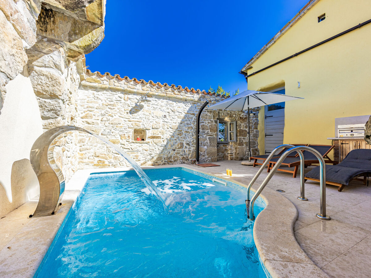 Maison Franz avec piscine privée à Pićan - Photo 18