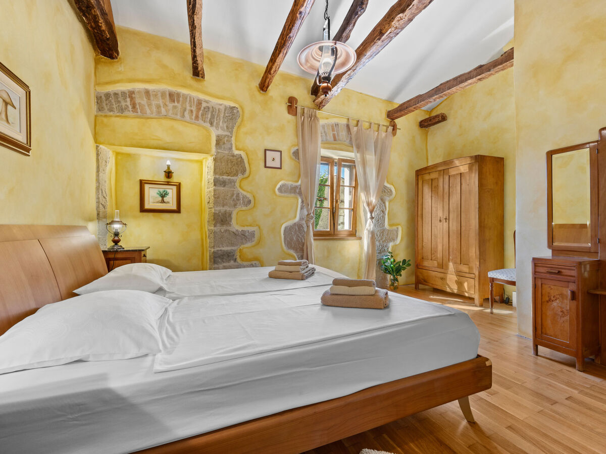 Maison Franz avec piscine privée à Pićan - Photo 24