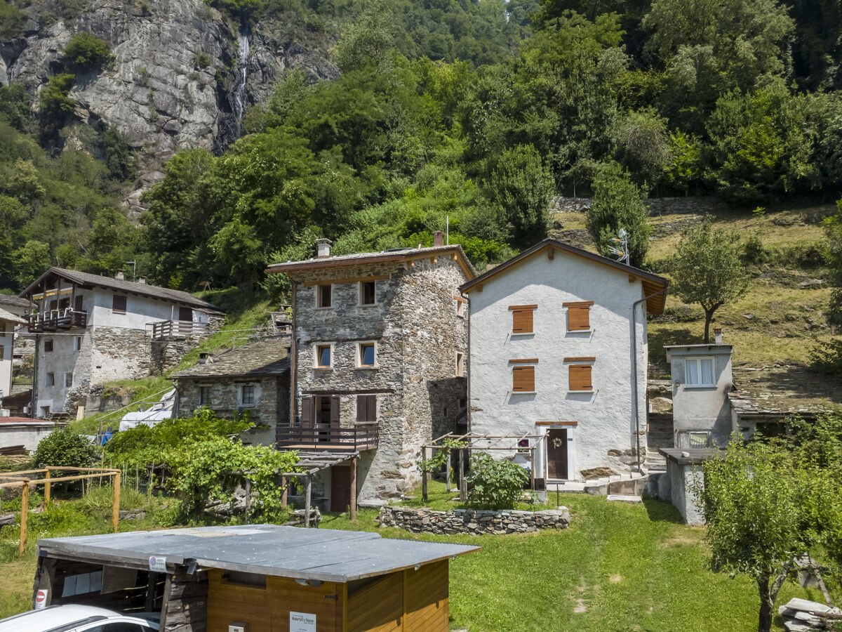 Borgonuovo Waterfall's House, maison 2 niveaux - Photo 30