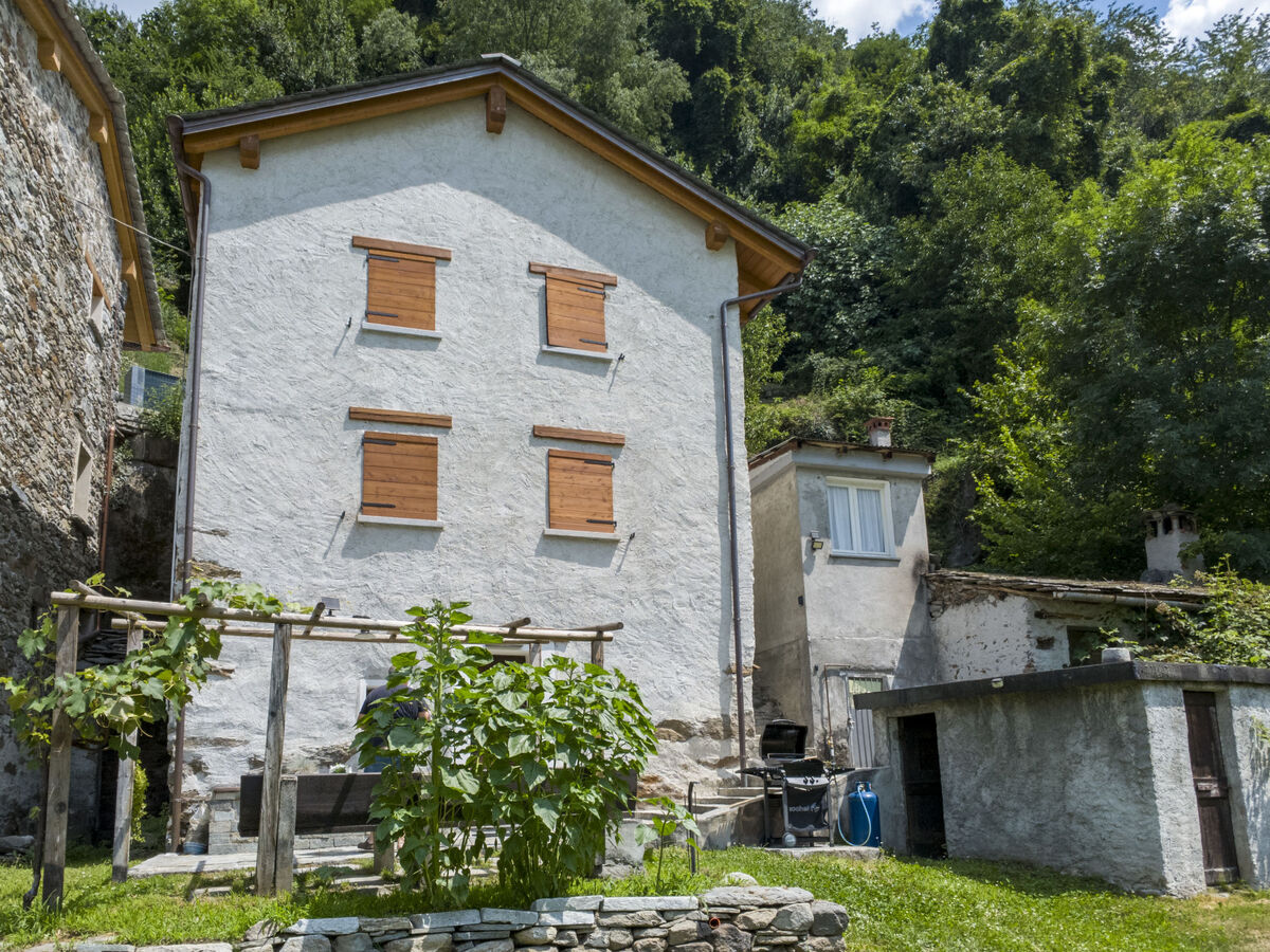 Borgonuovo Waterfall's House, maison 2 niveaux - Photo 31
