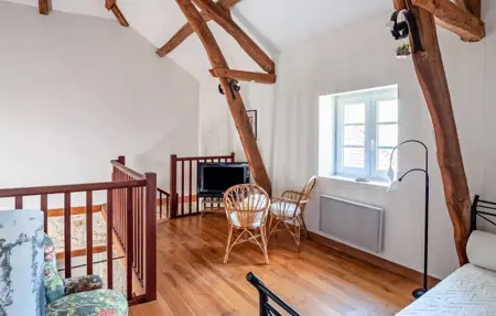 Maison 6 pers. dans bâtiment historique avec piscine : photo 16