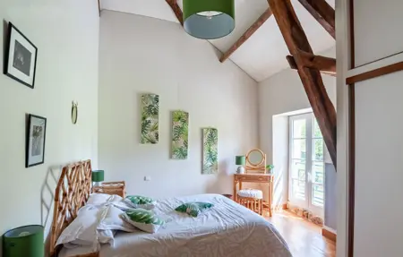 Maison 6 pers. dans bâtiment historique avec piscine : photo 17