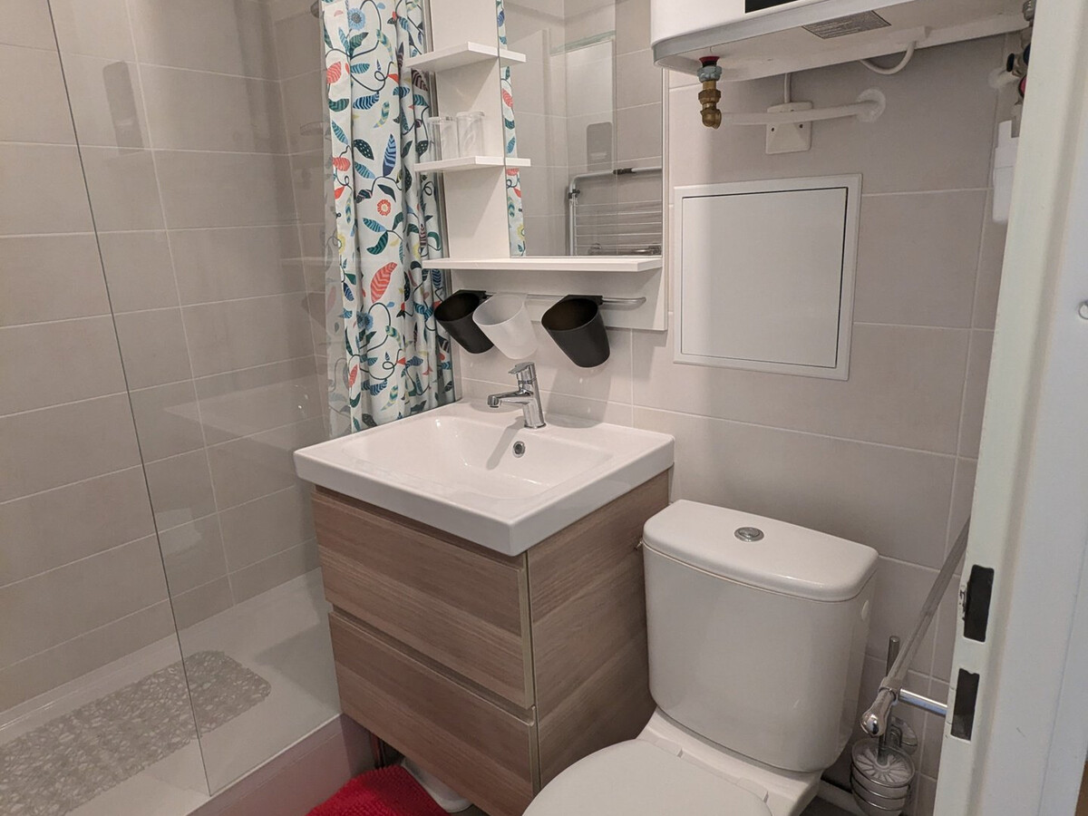 Studio cabine 24m² au pied des pistes aux Adrets - Photo 7