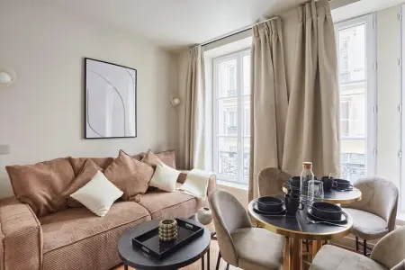 Location appartement à Paris, Appartement Neuf Centre de Paris Le Marais