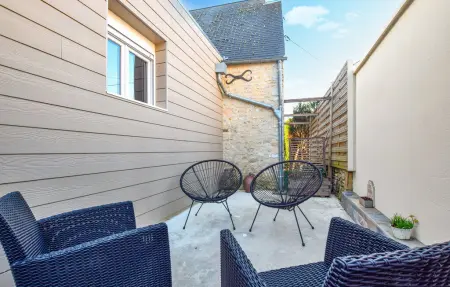 Maison moderne 32 m² avec jardin à Esquay-sur-Seulles : photo 9