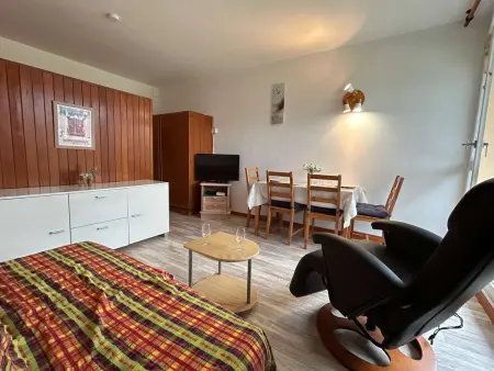 Location appartement à Le Dévoluy, Studio confort 4 pers. à 50m des pistes, Wifi, animaux admis