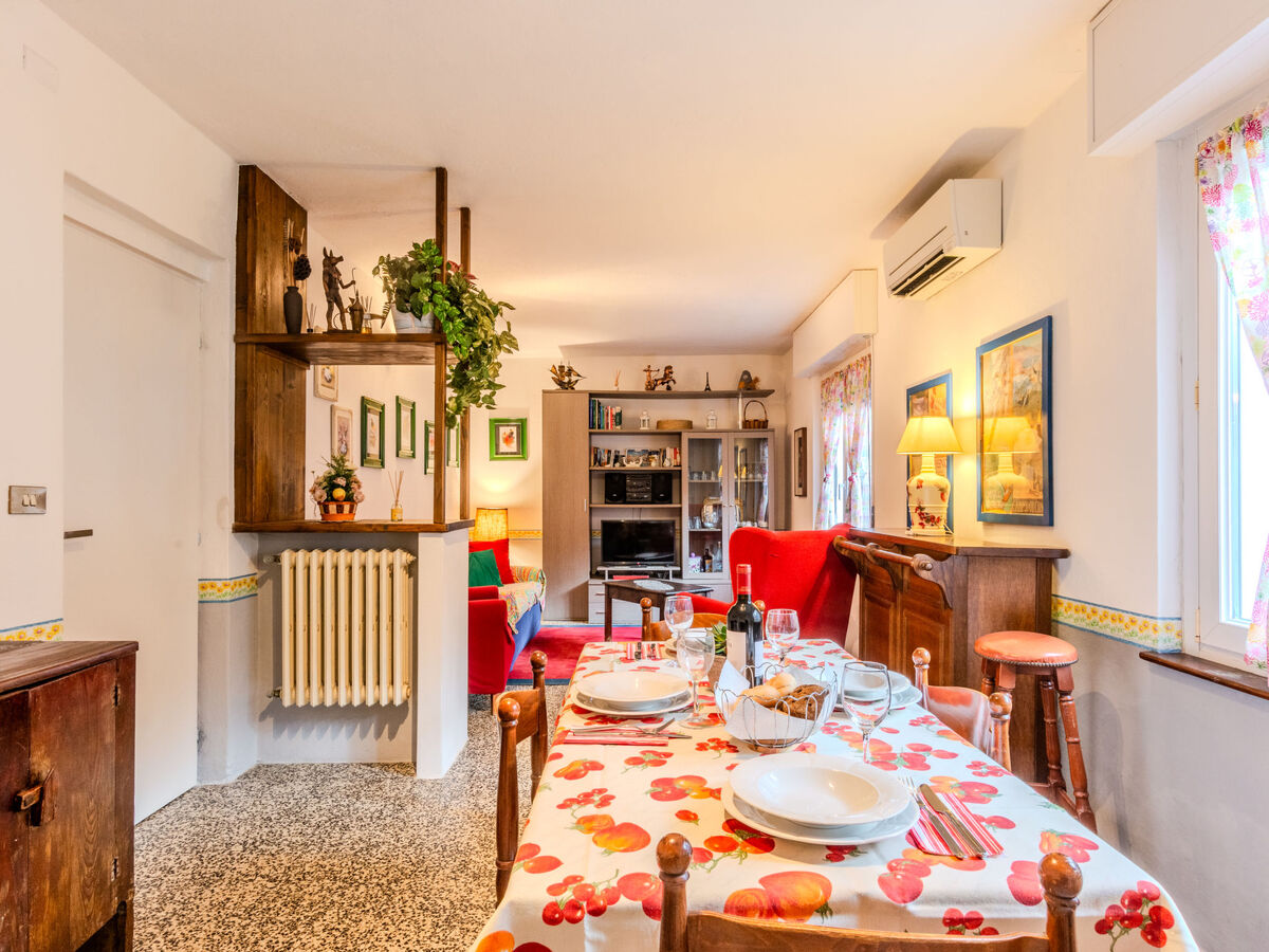 Maison Delma à Colico, vue sur montagnes et jardin - Photo 3