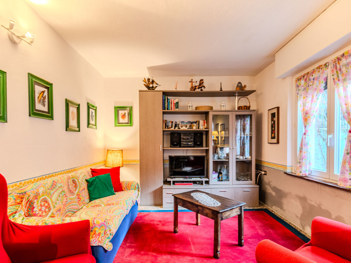 Maison Delma à Colico, vue sur montagnes et jardin - Photo 6