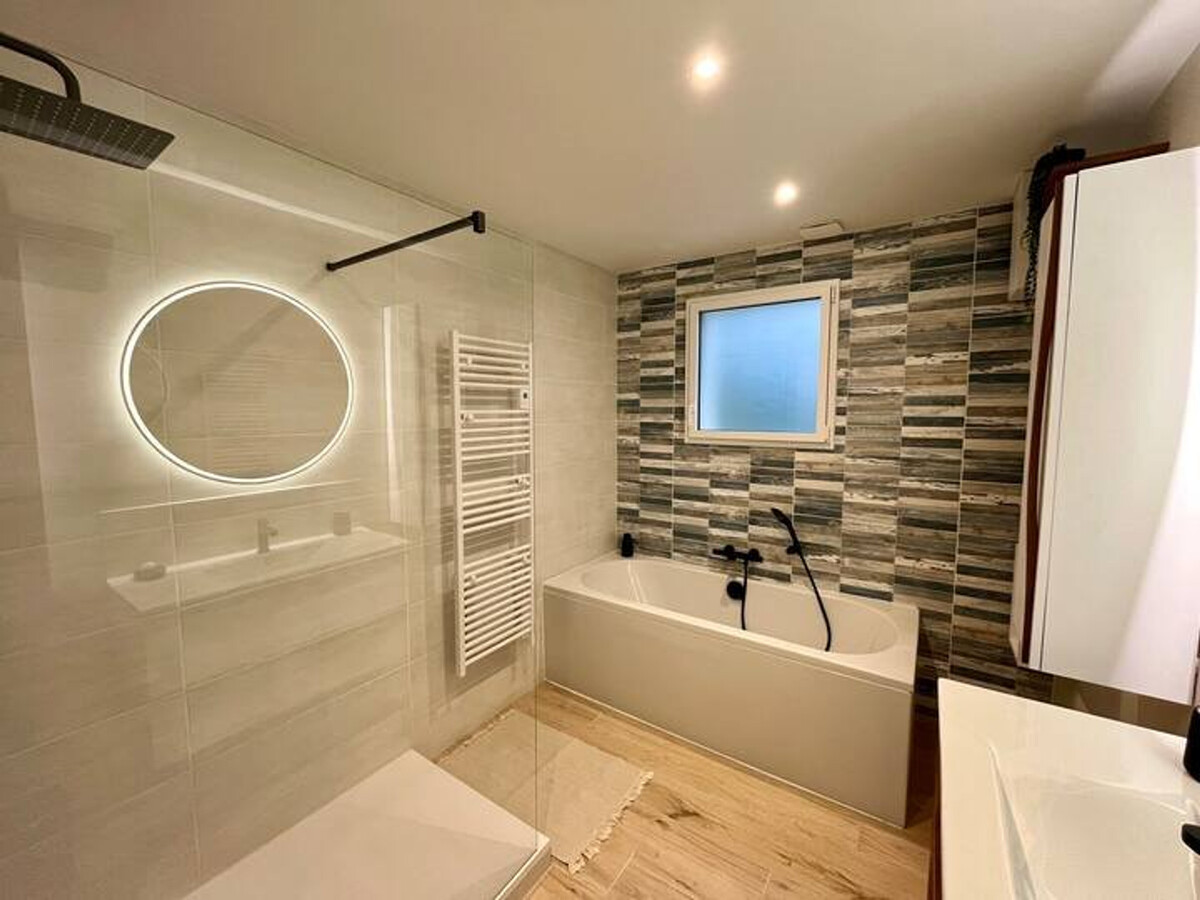 Maison 4 chambres rénovée à Fouesnant, 1 km des plages - Photo 12