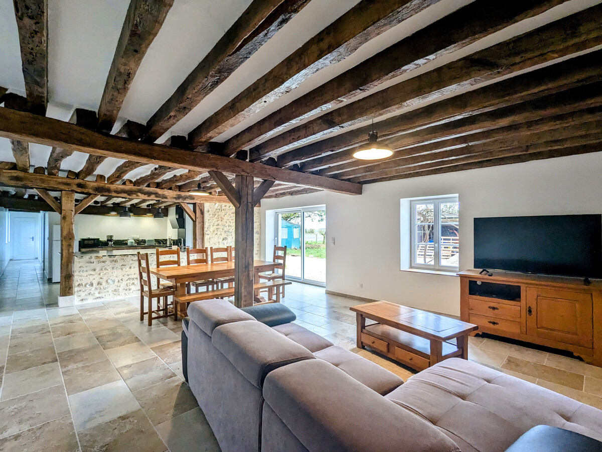 Gîte familial rénové au cœur du village médiéval de Levroux - Photo 4