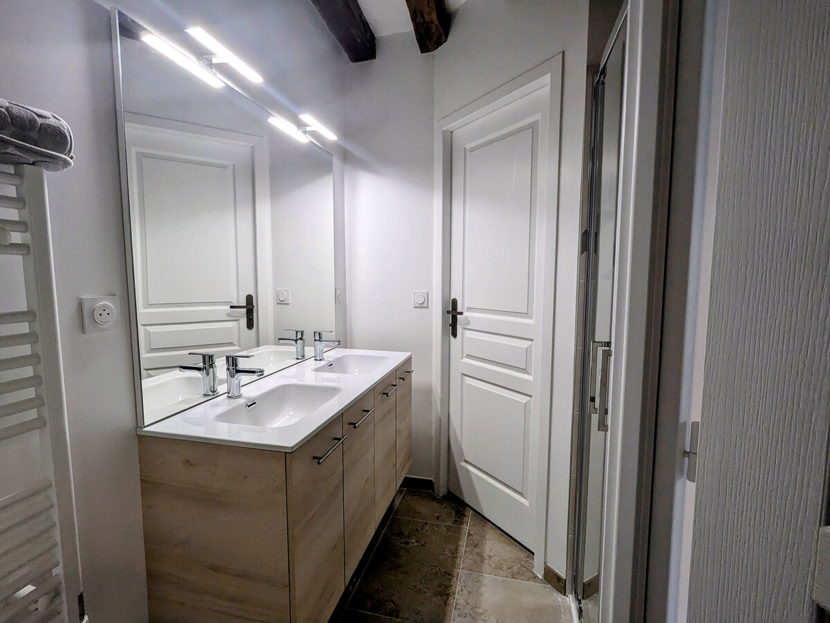 Gîte familial rénové au cœur du village médiéval de Levroux - Photo 15