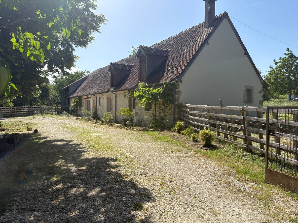 Gîte familial rénové au cœur du village médiéval de Levroux - Photo 25