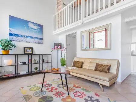 Studio Republique 35 m² centre Toulon, 100 m mer : photo 2