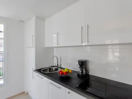 Appartement Vue Mer à Toulon, 100m de la côte : photo 8