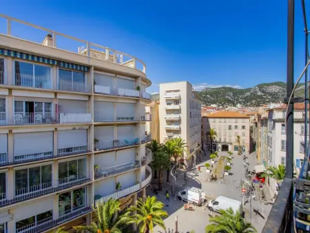 Appartement Vue Mer à Toulon, 100m de la côte : photo 17
